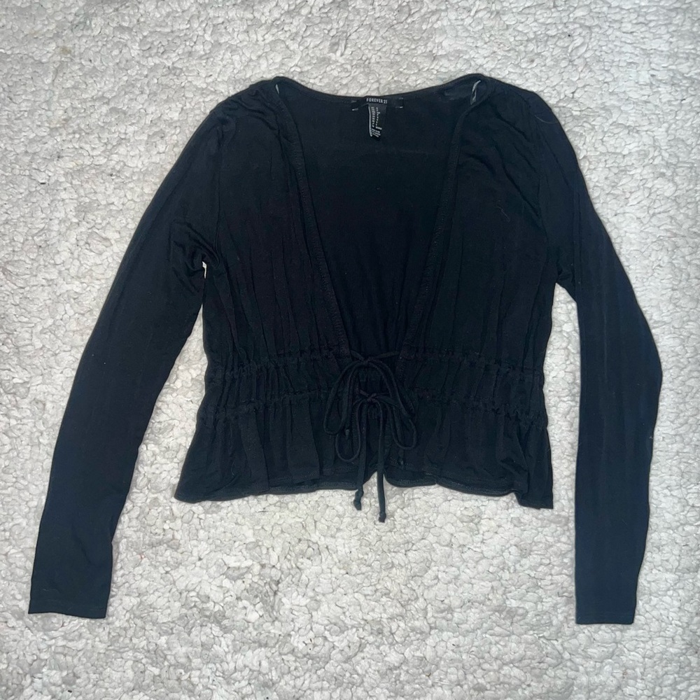 Forever 21 Ruched Tie Front Long Sleeve Top